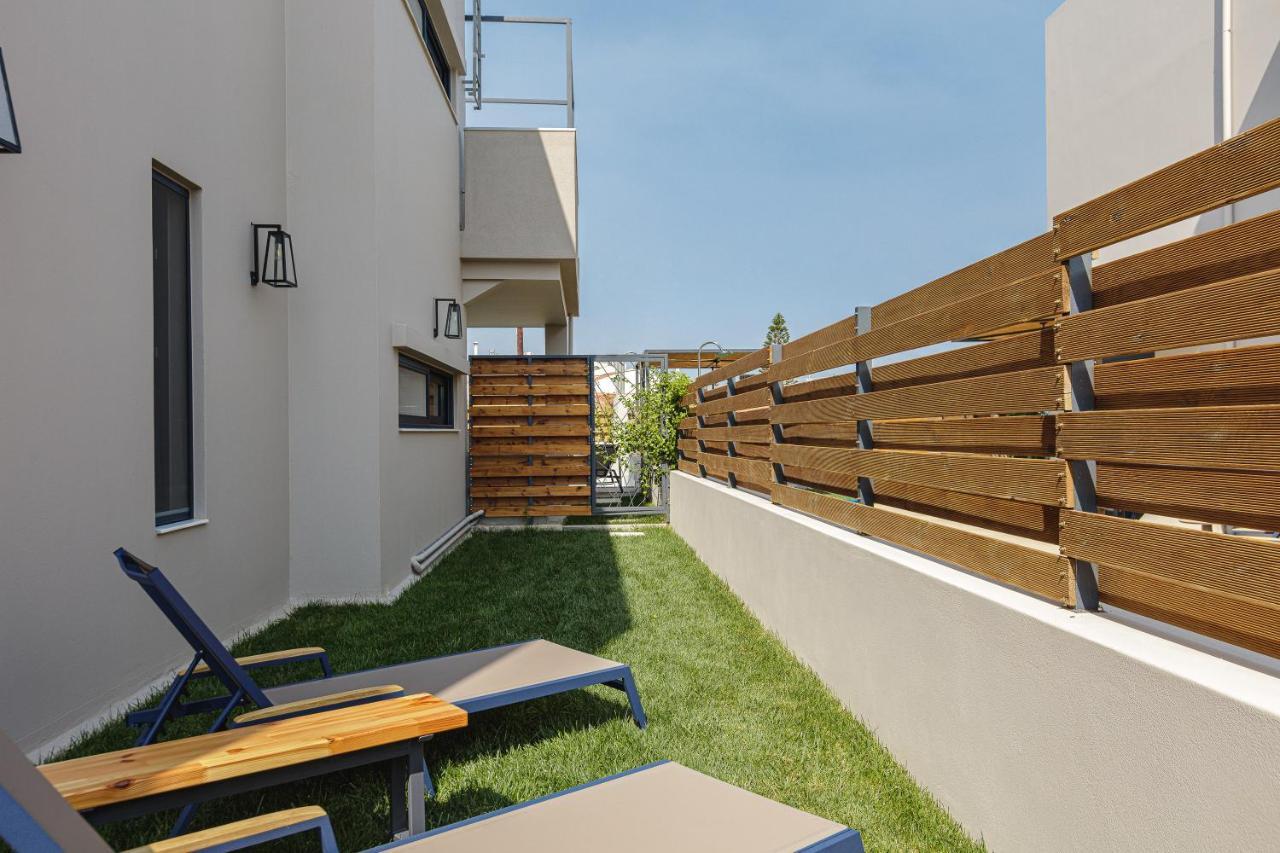 Iron Villas - Nefeli & Oniros Pangalochori ภายนอก รูปภาพ