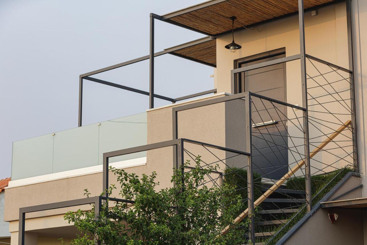 Iron Villas - Nefeli & Oniros Pangalochori ภายนอก รูปภาพ